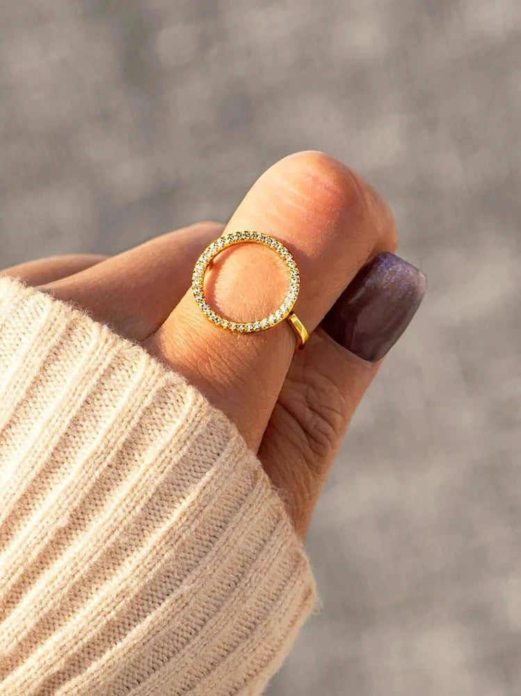 Elegant Circle Ring - Zavyra Jewels