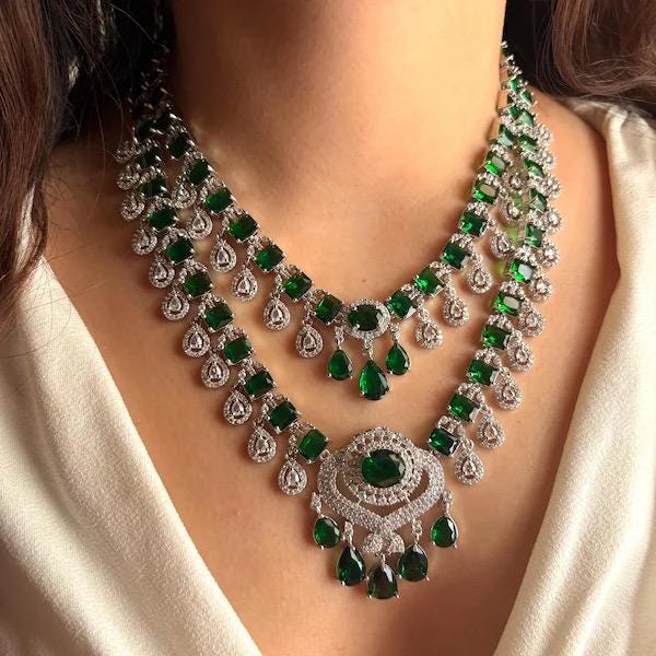 Emerald Royale Bridal Jewelry Set - Zavyra Jewels