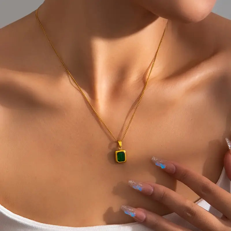 Emerald Luxe Mini Pendant