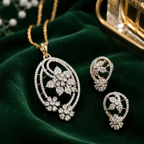 Royal Floral Elegance Jewelry Set - Zavyra Jewels