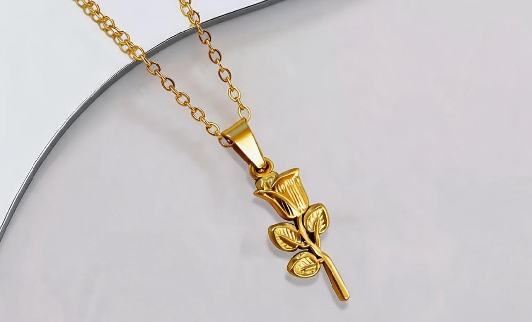 Midnight Rose Elegance Necklace