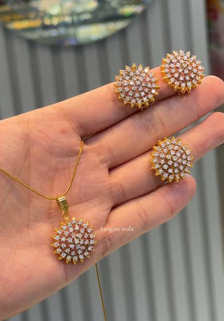 Royal Cluster Short Set - Zavyra Jewels