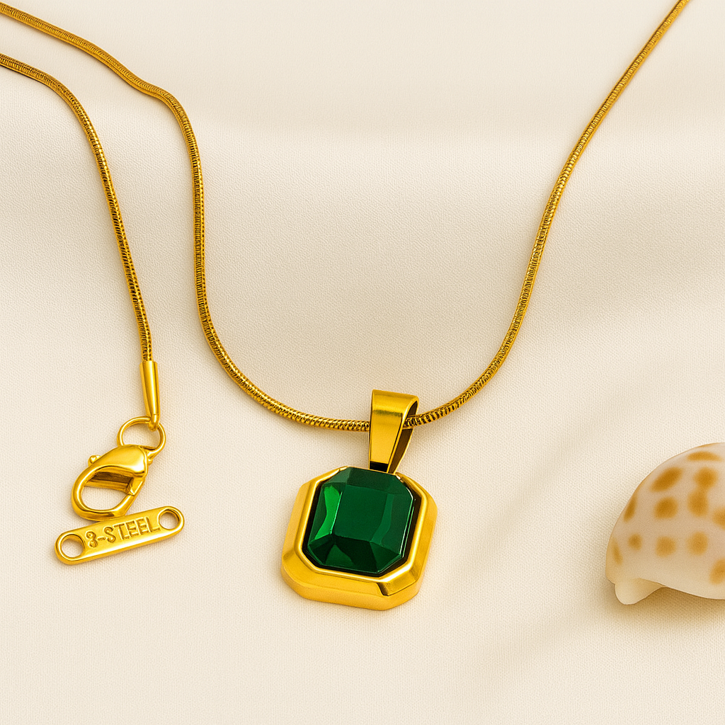 Emerald Luxe Mini Pendant