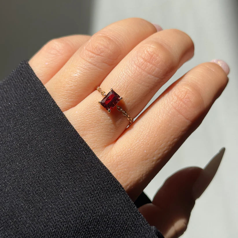 Red Sapphire Chain Ring - Zavyra Jewels