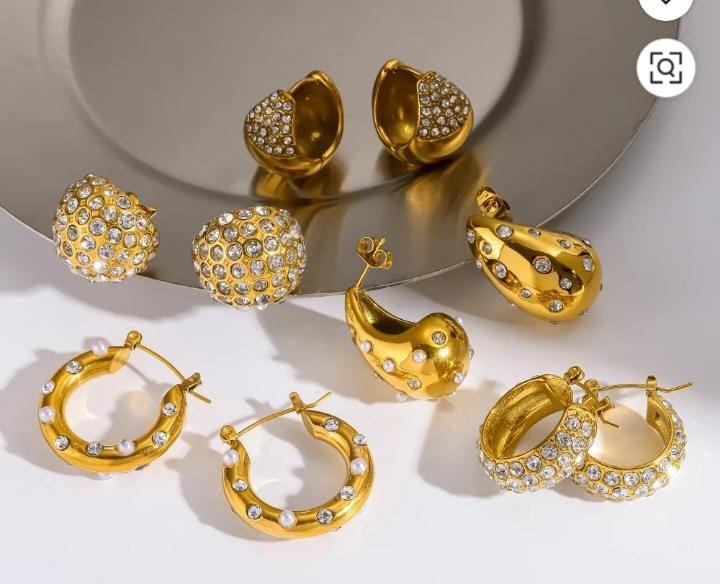 Zavyra Luxe Crystal Earring Collection