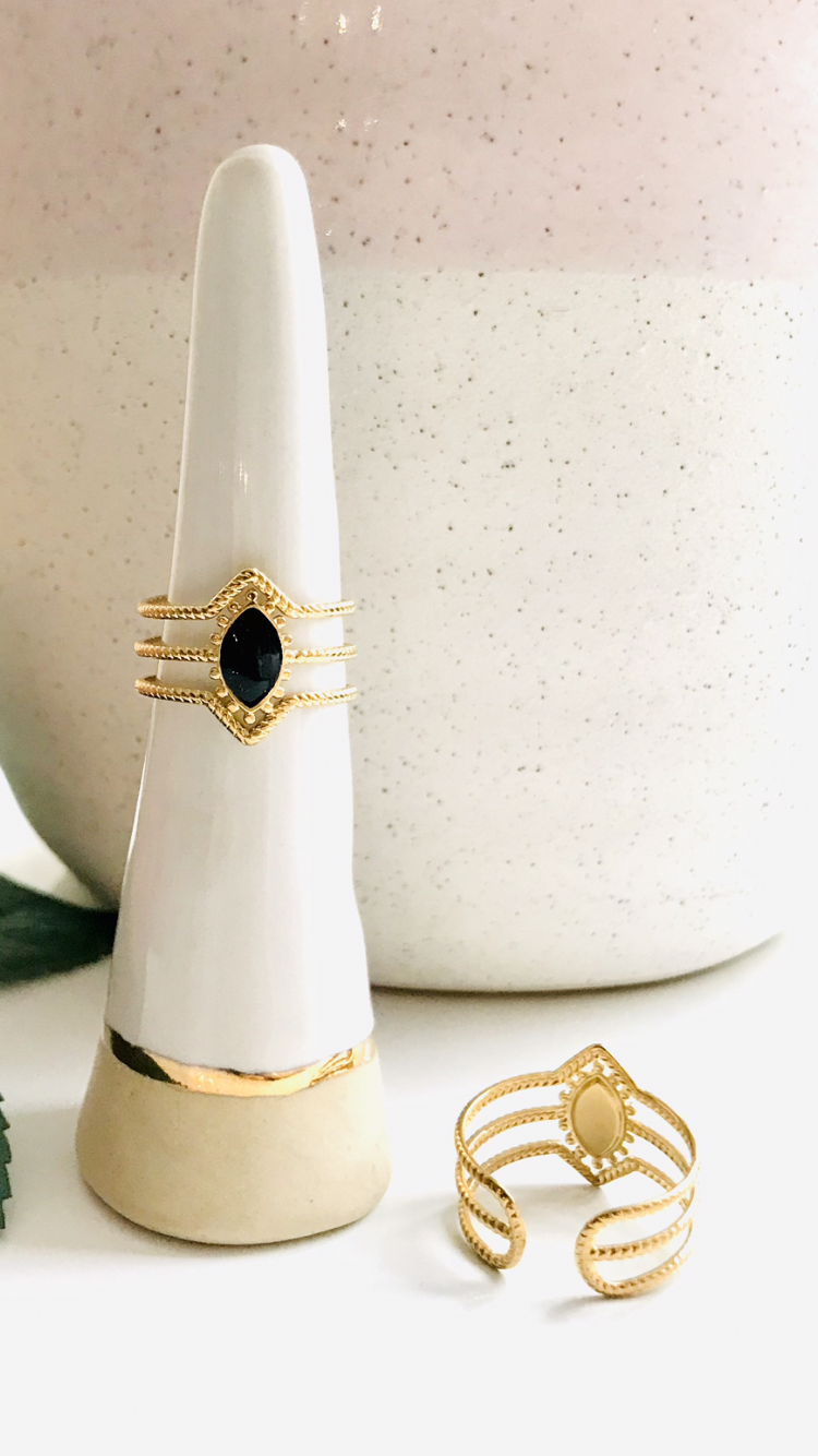 Vintage Elegance Ring - Zavyra Jewels
