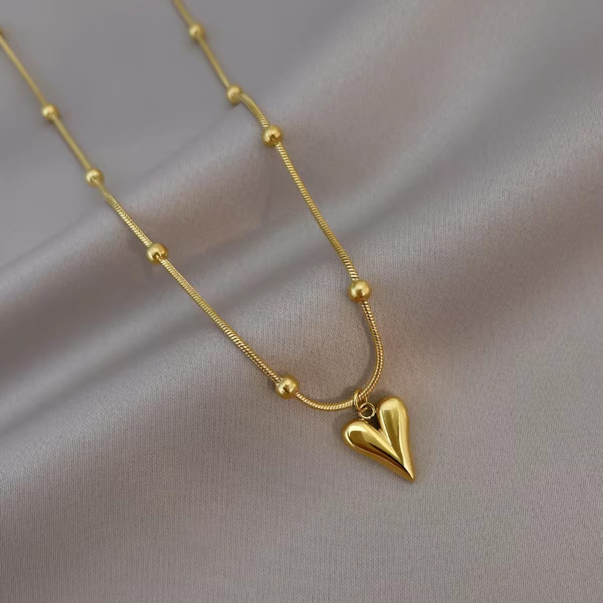 Golden Heart Beaded Necklace - Zavyra Jewels