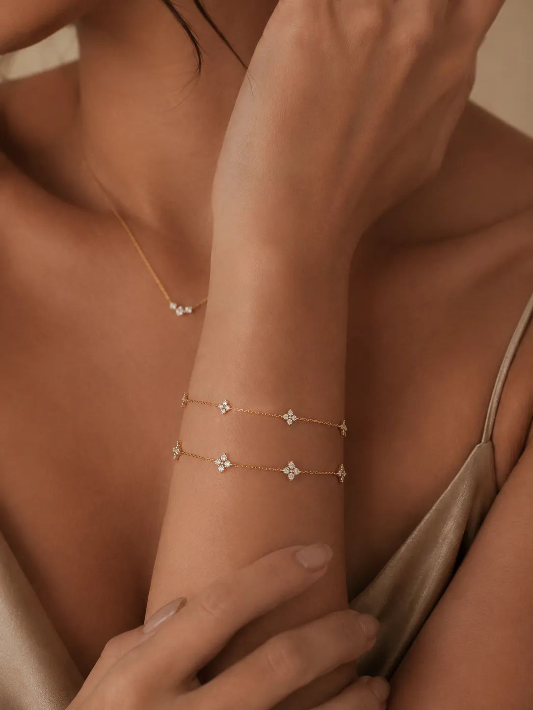 Floral Sparkle Bracelet - Zavyra Jewels