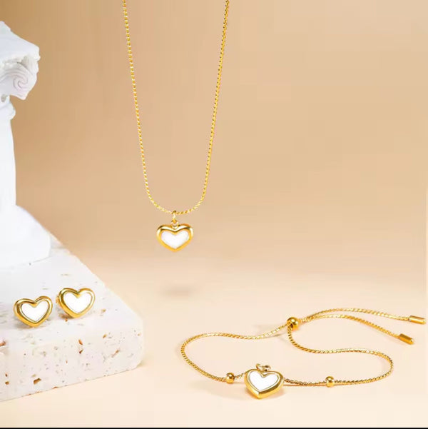 White Heart Jewelry Set - Zavyra Jewels (3)