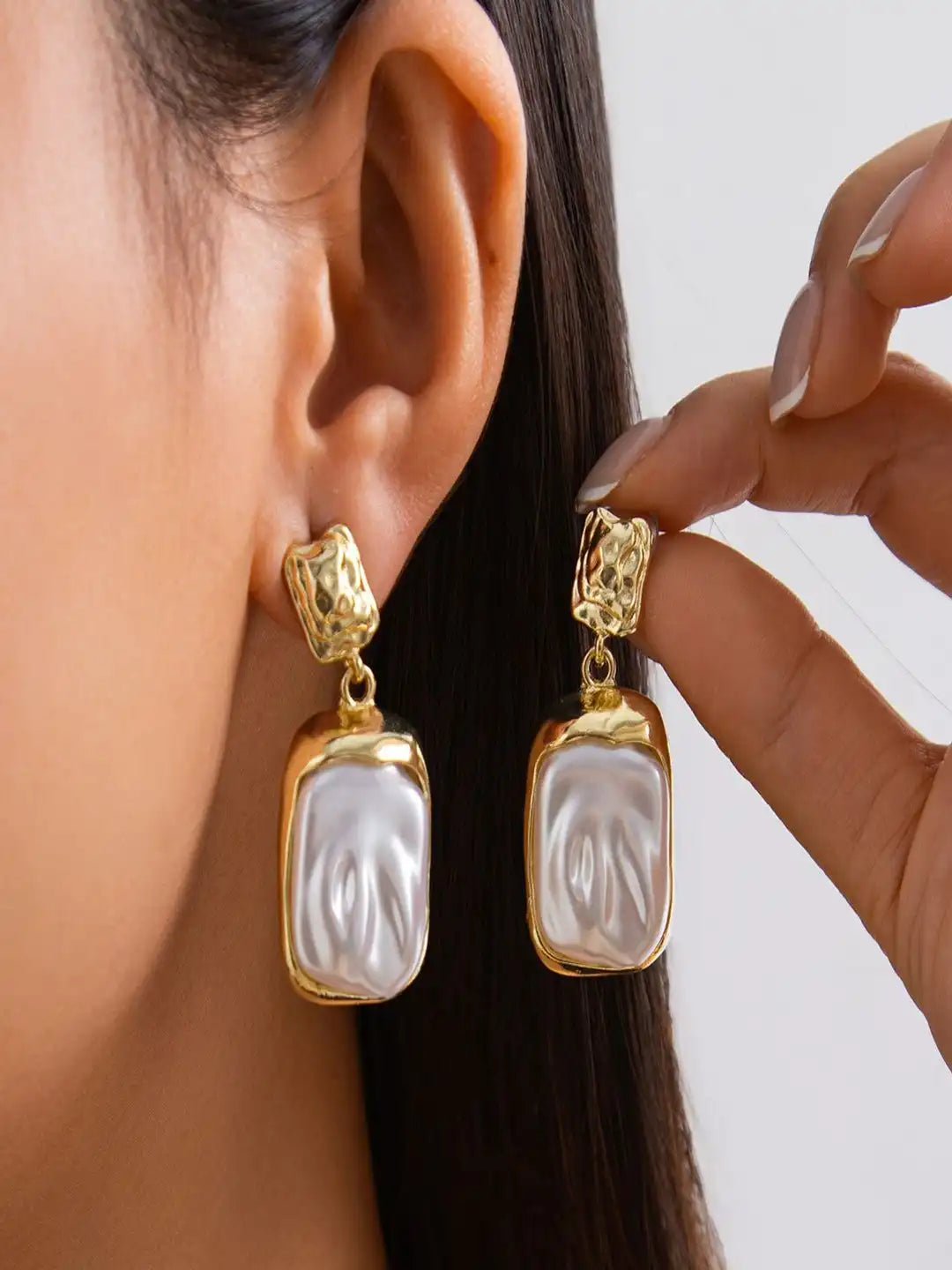 Baroque Pearl Drop Earrings