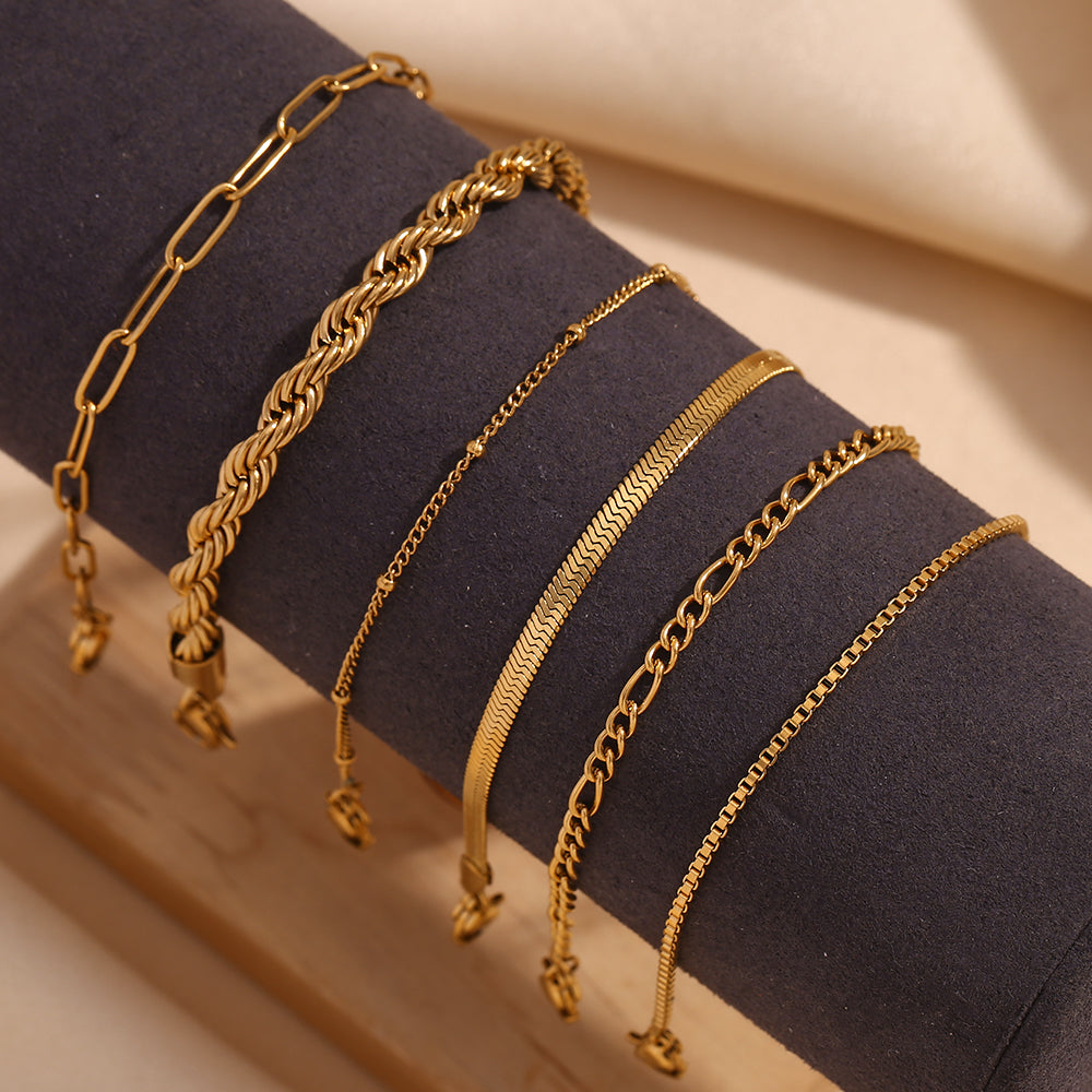 Royal Gold Bracelet Collection